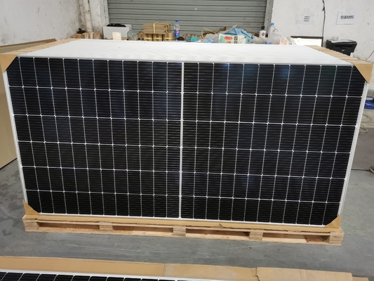 acheter Panneau monocristallin 540W 550W d'énergie solaire de cellules de silicium de module de picovolte online manufacture