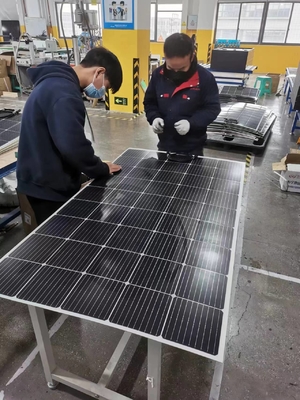 acheter Kit se pliant flexible 100W 200W 300W de panneau solaire de silicium polycristallin online manufacture