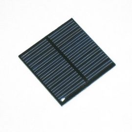 acheter Piles solaires polycristallines solaires d'éclairage routier 2V 0.6W sans cadre online manufacture